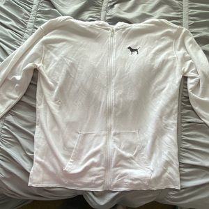 VS PINK over sized sip up